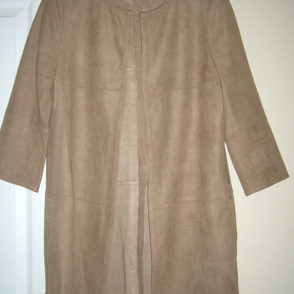 Chico's Faux Suede 3/4 Sleeve Jacket / Topper Zippered Slide Slits Size 0